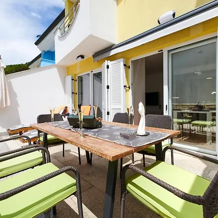 Holiday home Perla